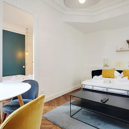 Appartement Charming -1br 4p- Bastille Parijs